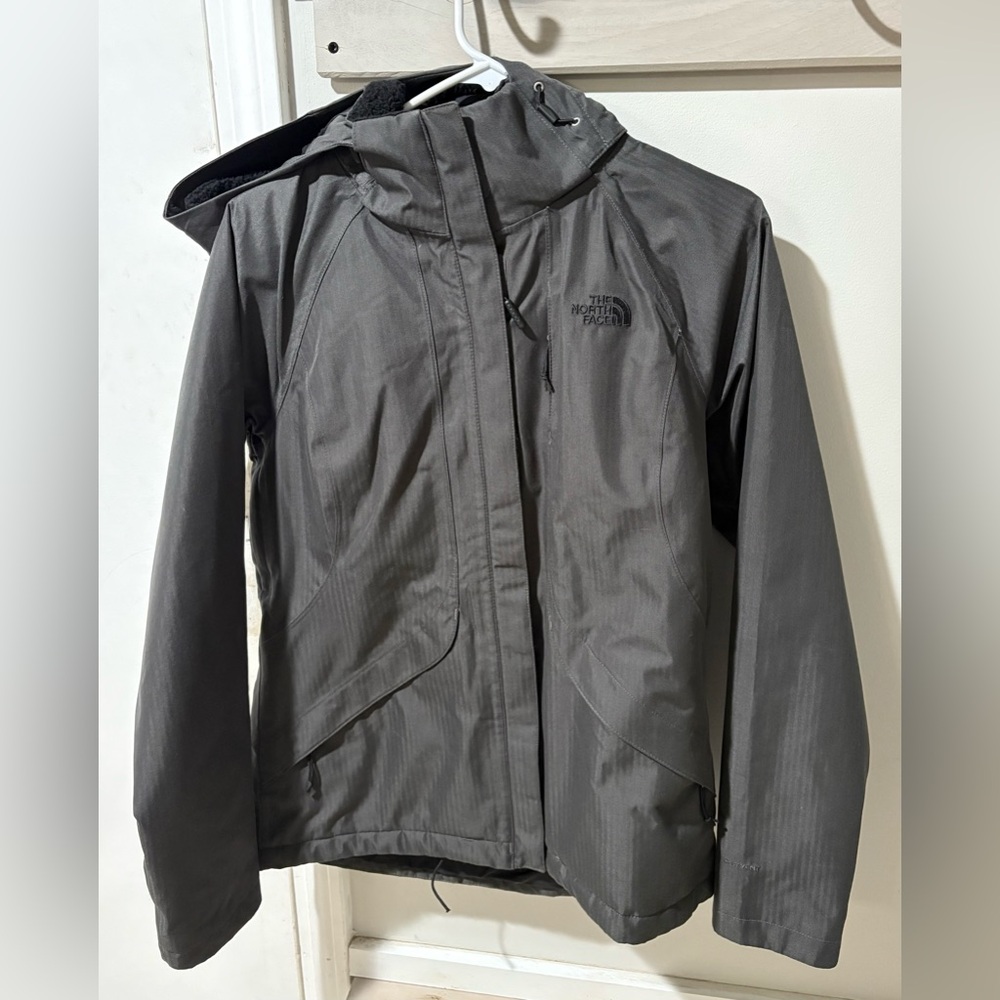 Women’s The North Face Dryvent Fleece Lined Jacket